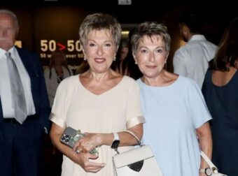 Ιωάννα και Χριστίνα Μάνδρου: Είναι ολόιδιες και αυτοκόλλητες – Από τη Βλαχοκερασιά Αρκαδίας στην απόλυτη επαγγελματική καταξίωση