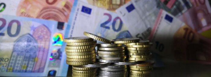 Δώρο Χριστουγέννων 2025: Ξεκινούν οι πληρωμές, πώς να το υπολογίσετε