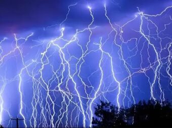 Προειδοποίηση για την κακοκαιρία: «Δεν έχει τελειώσει» – Οι 7 «κόκκινες» περιοχές που θα «χτυπήσει» τις επόμενες ώρες