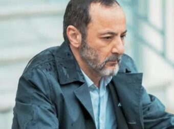 Στέλιος Μάινας: Ο γνωστός ηθοποιός μίλησε για την σχέση με τον πατέρα του και την πορεία του στην υποκριτική