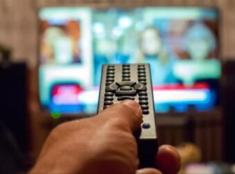 Τηλεόραση: Η εκπομπή που σαρώνει σε νούμερα και το πρόγραμμα που κάνει με το ζόρι 1%