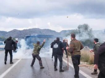 ΜΠΛΟΚΑ ΑΓΡΟΤΩΝ: ΚΑΠΟΙΟΙ ΚΑΤΗΓΟΡΟΥΝΤΑΙ ΓΙΑ ΕΓΚΛΗΜΑΤΙΚΗ ΟΡΓΑΝΩΣΗ