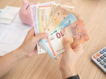 ΠΡΟΣΟΧΗ! ΜΗΝ ΤΙΣ ΞΕΧΑΣΕΤΕ!: ΑΥΤΕΣ ΕΙΝΑΙ ΟΙ ΤΕΛΕΥΤΑΙΕΣ ΦΟΡΟ-ΕΚΚΡΕΜΟΤΗΤΕΣ ΤΗΣ ΧΡΟΝΙΑΣ – ΤΗΝ ΜΙΑ ΤΗΝ ΞΕΧΝΑΜΕ ΟΛΟΙ ΚΑΙ… ΤΡΕΧΟΥΜΕ