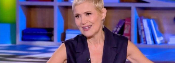 Κωνσταντίνα Μιχαήλ: Οι αποκαλύψεις για τη Μύκονο το ’80 και το ΄90 – «Μεθύσια, ελευθερία και…»