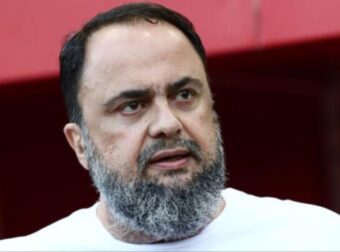 ΘΡΗΝΟΣ ΓΙΑ ΤΟΝ ΒΑΓΓΕΛΗ ΜΑΡΙΝΑΚΗ – ΕΧΑΣΕ ΤΗ ΜΗΤΕΡΑ ΤΟΥ –  ΤΕΤΑΡΤΗ ΣΤΙΣ 12 Η ΚΗΔΕΙΑ