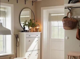 Η παπουτσοθήκη από τα ΙΚΕΑ που οργανώνει το χολ και λειτουργεί και ως κομοδίνο -Απόλυτα πολυχρηστική