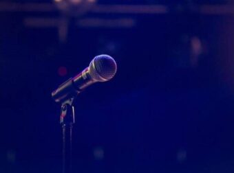 ΕΚΤΑΚΤΟ: Αποκάλυψη για τον γνωστό τραγουδιστή – Δεν είναι αυτός που νομίζουμε όλοι