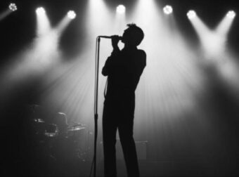 ΚΑΤΑΓΓΕΛΙΑ ΓΙΑ ΓΙΩPΓΟ ΜΑΖΩNAKH: «Μου ζήτησε να βρεθούμε, μου “θα κανονίσουμε τίποτα;”» – Τι λέει ο νεαρός που τον μηνύει