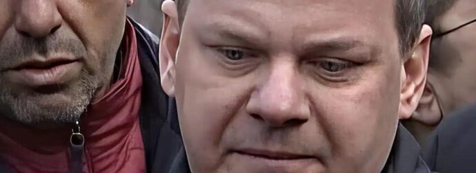 Ο Νίκος Πλακιάς ζήτησε κακούργημα για τον Καραμανλή στον Αρειο Πάγο για την τραγωδία στ Τέμπη