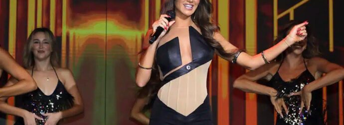 Η αντίδραση της Ρίας Ελληνίδου σε άκομψο σχόλιο σε συναυλία της στην Κύπρο