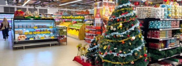 Παραμονή Χριστουγέννων: Έτσι θα λειτουργήσουν μαγαζιά, σούπερ μάρκετ και εμπορικά κέντρα – Τι ώρα κλείνουν όλα