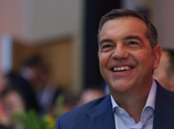 Τους θέλει μαζί του: Οι 2 πρώην που παίρνει στο νέο κόμμα του ο Αλέξης Τσίπρας