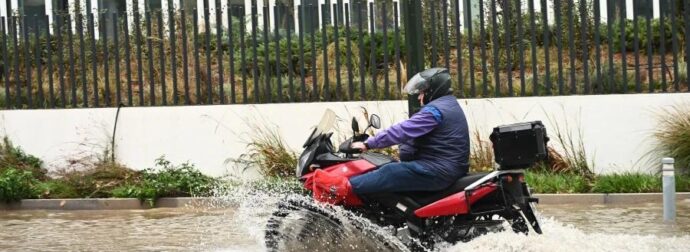 Πλημμύρισε η Αττική χτες– Εικόνες καταστροφής από την καταρρακτώδη βροχή