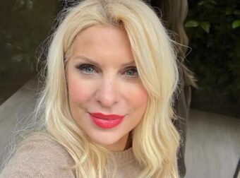 Ελένη Μενεγάκη: Ευχήθηκε στους διαδικτυακούς της φίλους με την πιο τρυφερή φωτογραφία