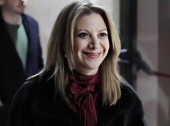 Δημοσκόπηση: Συμφωνείτε με την ίδρυση κόμματος από την Μαρία Καρυστιανού;