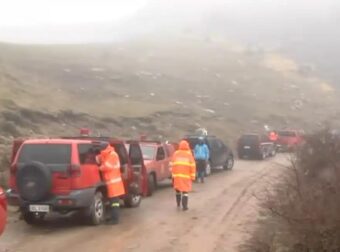 Βαρδούσια: Σχεδόν αγκαλιασμένοι βρέθηκαν οι τέσσερις ορειβάτες – Πώς έγινε η τραγωδία