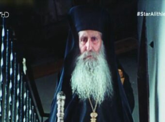 «Είχα μελάνωμα στο στήθος. Προσευχόμουν πάνω από τον τάφο του ζητώντας θεραπεία» – Ανατριχίλα από μαρτυρία για το θαύμα του Άγιου Ιακώβου Τσαλίκη