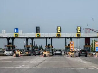Aυξήσεις στα διόδια από 1η Ιανουαρίου 2026: Πόσο θα κοστίζουν οι βασικοί αυτοκινητόδρομοι