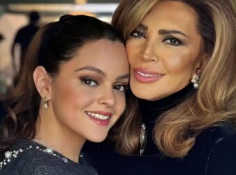 Μιμή Ντενίση: Ποζάρει με την κόρη της, Μαριτίνα και στέλνει ένα μήνυμα ελπίδας για το νέο έτος