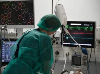 Τραγωδία έξω από τη Λάρισα: Κατέληξε ο 42χρονος που τραυματίστηκε σε σφοδρή σύγκρουση οχημάτων