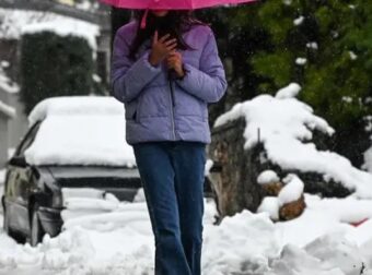 Καιρός: «Πολική φωτοβολίδα» φέρνει χιόνια ακόμη και στην Αττική