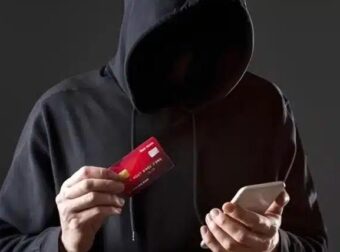 Μεγάλη απάτη: Έχεις αυτό το PIN; Άλλαξέ το αμέσως