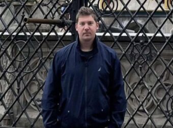 Εξαφάνιση Αλέξη Τσικόπουλου: Εθελοντές με drone στις έρευνες για τον εντοπισμό του