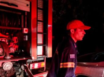 ΜΕΓΑΛΗ ΦΩΤΙΑ ΣΤΟ ΚΕΝΤΡΟ ΤΗΣ ΑΘΗΝΑΣ ΧΤΕΣ ΤΟ ΒΡΆΔΥ