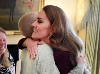 Την αγκάλιασε και πέθανε – Συγκλονισμένη η Κέιτ Μίντλετον