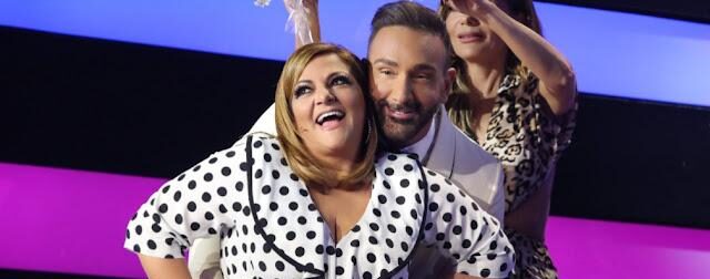 J2US: Backstage πρόσωπα, αλλαγές στην επιτροπή και μία τραγουδίστρια