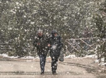 Καιρός: Σε κατάσταση «Κόκκινου Συναγερμού» η μισή χώρα – Προειδοποίηση για έντονα πλημμυρικά φαινόμενα και φοβερές χιονοπτώσεις