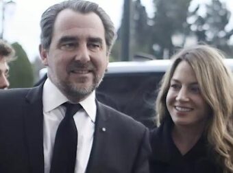 Χρυσή Βαρδινογιάννη: Η στοργική κίνηση στον Νικόλαο Ντε Γκρες στο δείπνο μετά την ταφή της Ειρήνης στο Τατόι