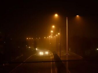 ΗΡΑΚΛΕΙΟ: “Πνίγηκε” στην αφρικανική σκόνη το Ηράκλειο – Εικόνες από Ταινία