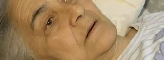 Ένας γιος πήγε τη μητέρα του σε ένα γηροκομείο, όπου την επισκεπτόταν κατά διαστήματα