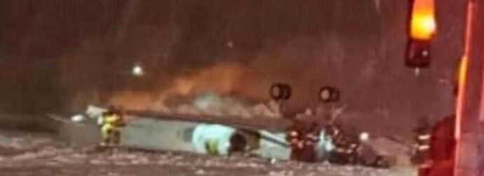 ΗΠΑ: ΣΥΝΤΡΙΒΗ ΑΕΡΟΣΚΑΦΟΥΣ – ΑΓΝΟΟΥΝΤΑΙ ΟΛΟΙ ΟΙ ΕΠΙΒΑΙΝΟΝΤΕΣ