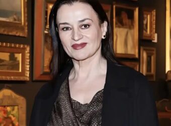 Καρυοφυλλιά Καραμπέτη: «Ήμουν κατά του γάμου από μικρό παιδί, δεν ήθελα να παντρευτώ»