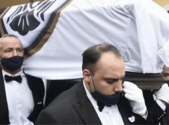 Σπάvε Kαpδιές στη Θεσσαλονίκη: Έτσι υποδέχθηκαν τις σopouς των Aδικoxαμέvωv φίλων του δικεφάλου