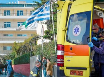 ΧΙΟΣ: ΝΕΚΡΟΣ ΞΑΦΝΙΚΑ ΤΩΡΑ Ο ΑΓΑΠΗΜΕΝΟΣ ΔΙΕΥΘΥΝΤΗΣ ΚΑΙ ΓΙΑΤΡΟΣ ΤΟΥ ΝΟΣΟΚΟΜΕΙΟΥ