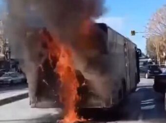 ΘΕΣΣΑΛΟΝΙΚΗ: ΜΕΓΑΛΗ ΦΩΤΙΑ ΣΕ ΛΕΩΦΟΡΕΙΟ ΜΕ ΓΕΜΑΤΟ ΕΠΙΒΑΤΕΣ