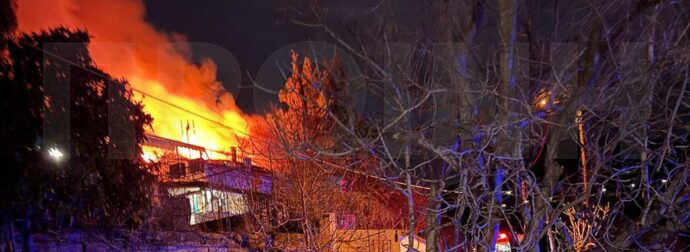 Καβάλα: Μεγάλη φωτιά τώρα σε σπίτια