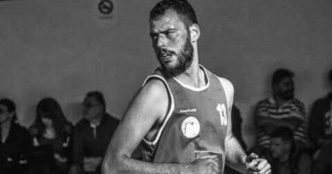 «Ολοκληρώθηκε η οικογενειακή τραγωδία: Πριν πέσει νεκρός στο γήπεδο ο 33χρονος Παναγιώτης, είχε πεθάνει ο πατέρας και ο αδερφός του