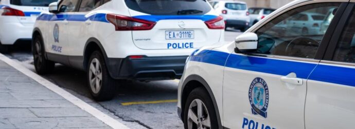 Θρίλερ στη Νέα Πέραμο: Νεκρός νεαρός άνδρας εντοπίστηκε μέσα σε ρέμα