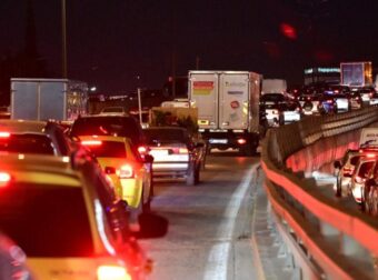 Καραμπόλα τεσσάρων οχημάτων στον Κηφισό – Ουρές χιλιομέτρων στους δρόμους