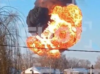 ΠΑΝΙΚΟΣ ΚΑΙ ΣΥΝΑΓΕΡΜΟΣ ΣΤΗΝ ΠΥΡΟΣΒΕΣΤΙΚΗ – ΙΣΧΥΡΗ ΕΚΡΗΞΗ ΜΕΤΑ ΑΠΟ ΕΚΤΡΟΧΙΑΣΜΟ ΤΡΕΝΟΥ ΣΤΗ ΡΩΣΙΑ