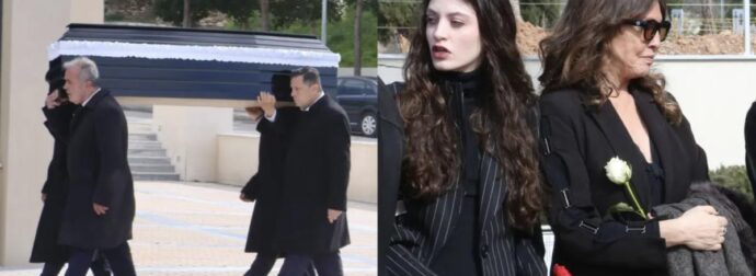 Κηδεία Λάκη Ραπτάκη: Κατέppευσε η Βάνα Μπάρμπα – Οι πρώτες φωτογραφίες