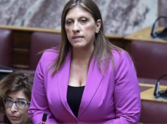 ΖΩΗ ΚΩΝΣΤΑΝΤΟΠΟΥΛΟΥ: ΑΝΕΞΑΡΤΗΤΟΠΟΙΗΘΗΚΕ ΒΟΥΛΕΥΤΗΣ ΑΠΟ ΤΟ ΚΟΜΜΑ ΤΗΣ