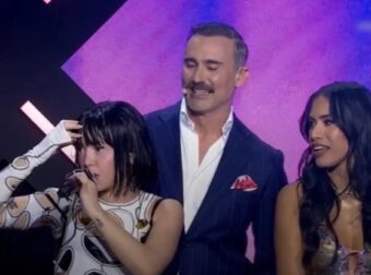 Σoκ στον ημιτελικό της Eurovision: Τραuματισμός στο κεφάλι για Marseaux