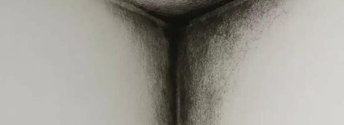 Aν οι τοίχοι σας μαυρίζουν σε μια γωνία, δεν είναι τυχαίο: Mάθετε τι σημαίνει πραγματικά και πώς να το διορθώσετε