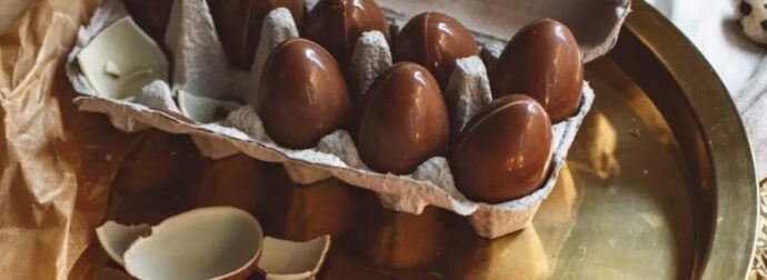 Avακαλouvται άμεσα σοκολατένια αβγά από τα ράφια