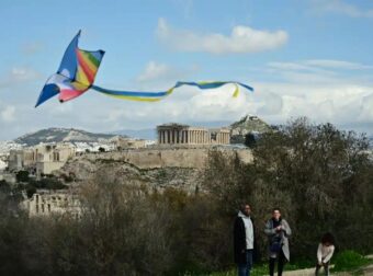 Καιρός: Η ιδανική ώρα για το πέταγμα χαρταετού την Καθαρά Δευτέρα – H πρόγνωση Κολυδά